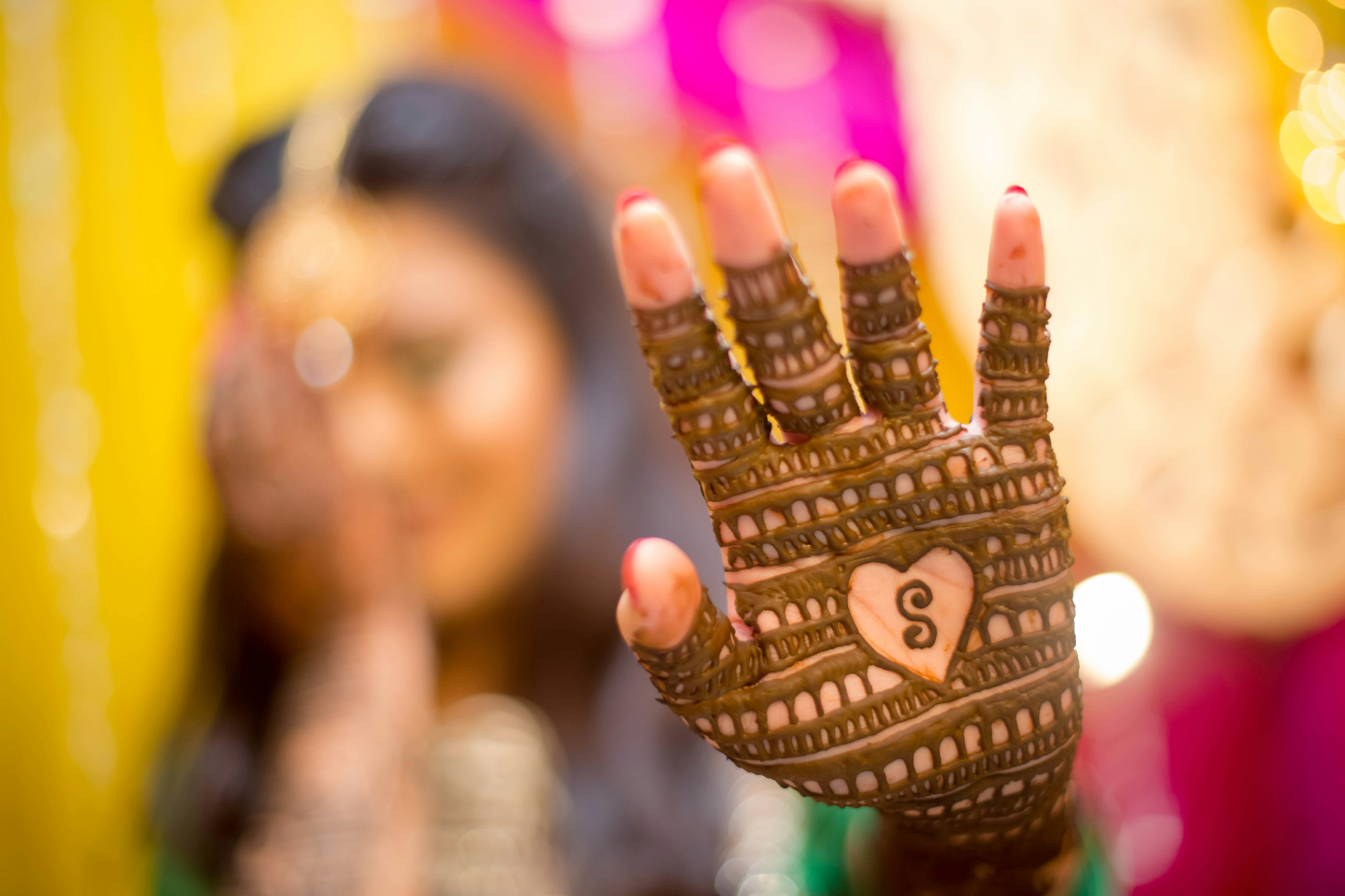 Hand Mehdi Design