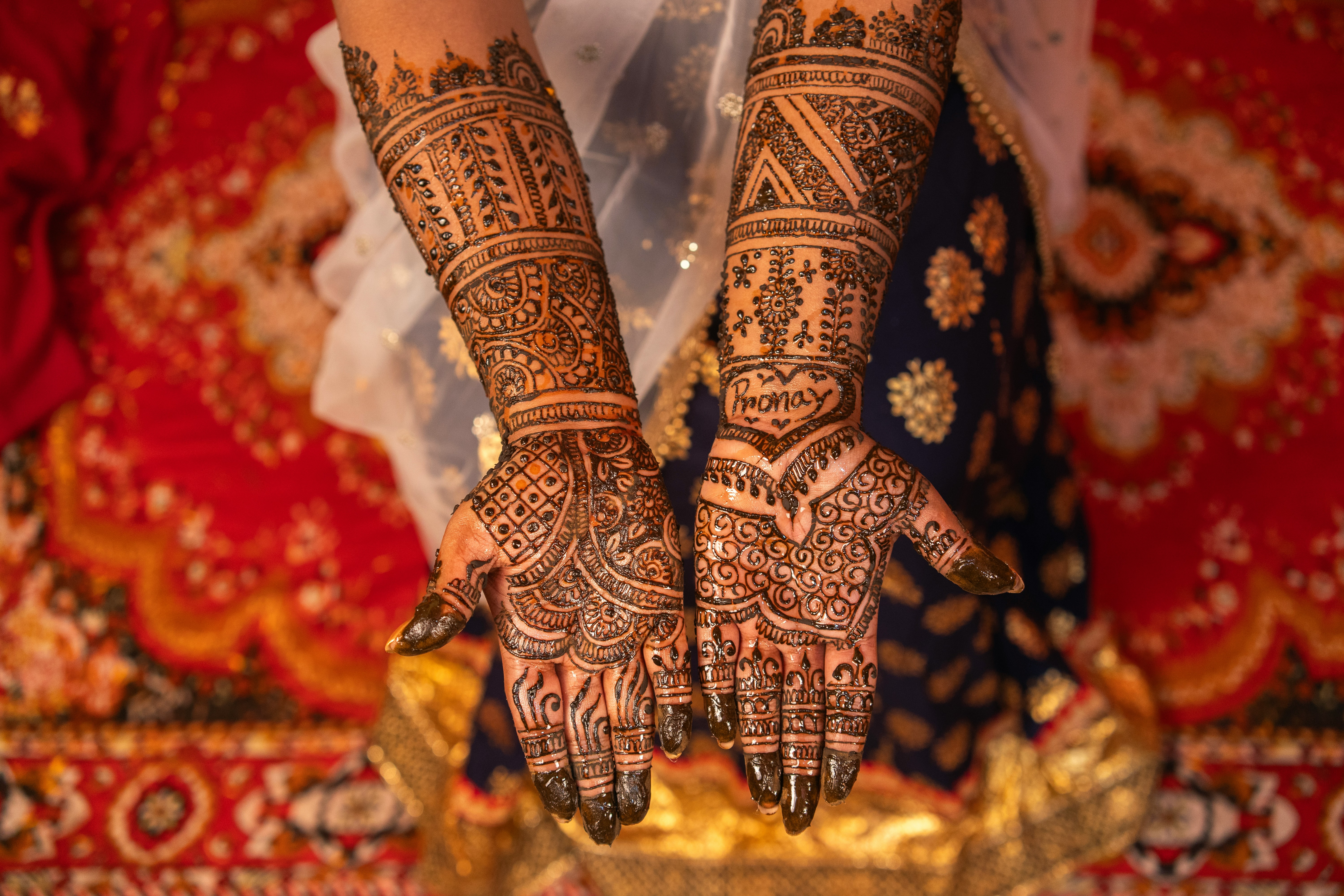 Modern Mehdi Design